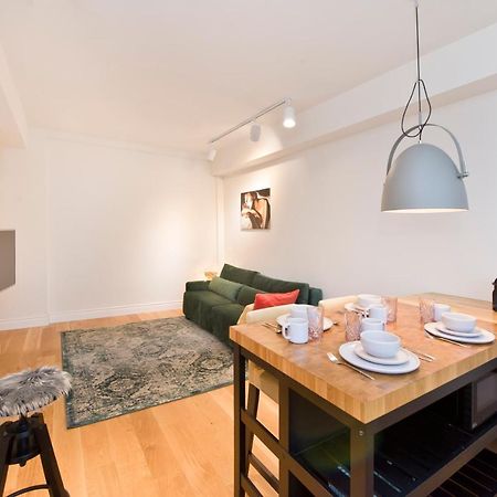 Apartament Swietojanska グディニャ エクステリア 写真