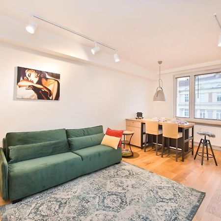 Apartament Swietojanska グディニャ エクステリア 写真
