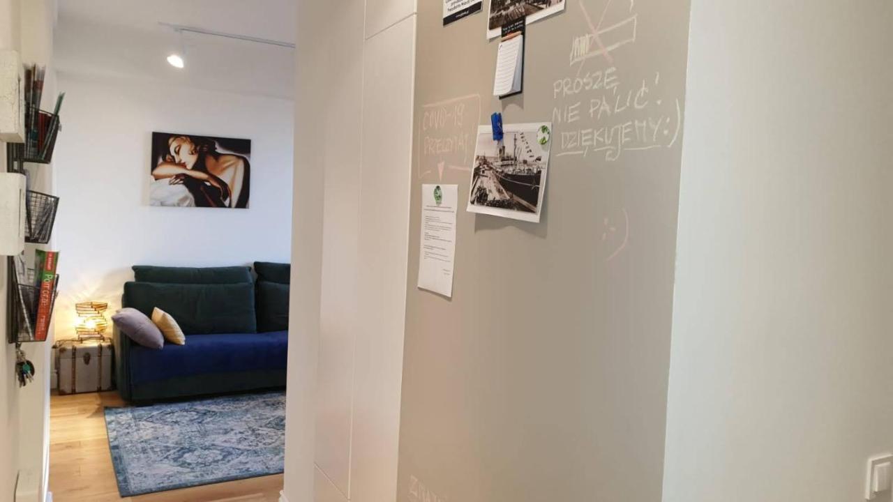 Apartament Swietojanska グディニャ エクステリア 写真