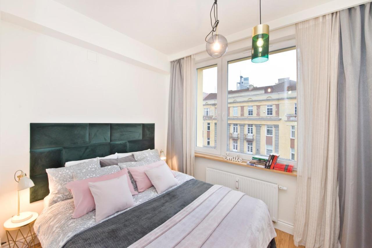 Apartament Swietojanska グディニャ エクステリア 写真